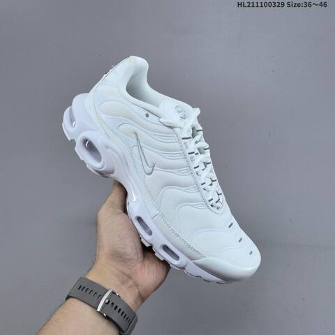 Nike Air Max Plus TN Black White EU 36-46 Running Shoe - Unisex (BS-61053)