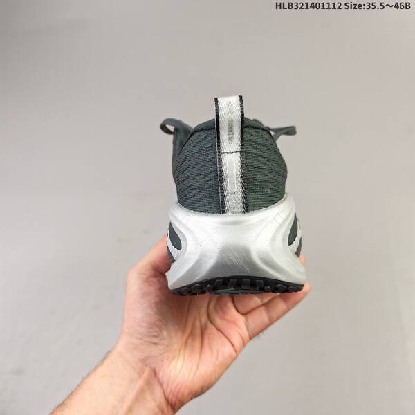 Nike Vomero Plus dark grey silver black white EU 35 5-46 running shoe
