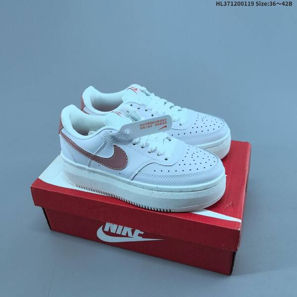 Nike Court Vision Alta LTR white light blue EU 36-42 skate shoe