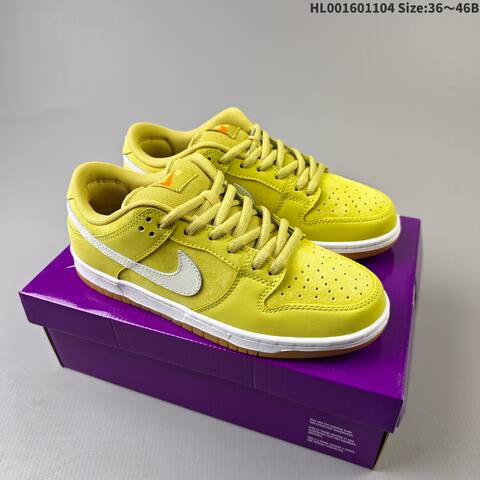 Nike SB Dunk Low Pro ISO Orange Label Saturn Gold Lifestyle (BS-63891)