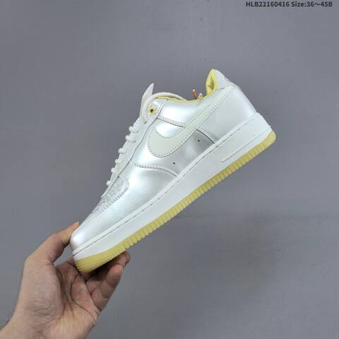 Nike Air Force 1 07 Metallic Silver Pale Yellow White EU 36 45 Sneaker EU 36-45 - Unisex (BS-60701)