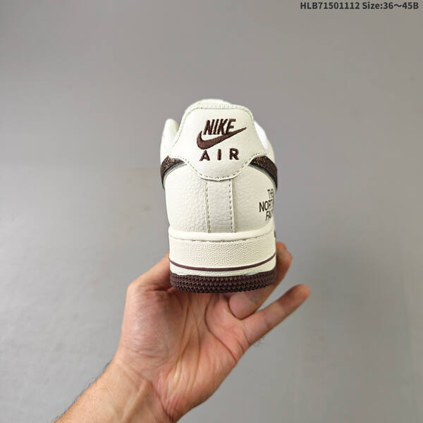 Nike Air Force 1 Low 07 x The North Face QY6818 526 off white dark brown EU 36-45 sneaker