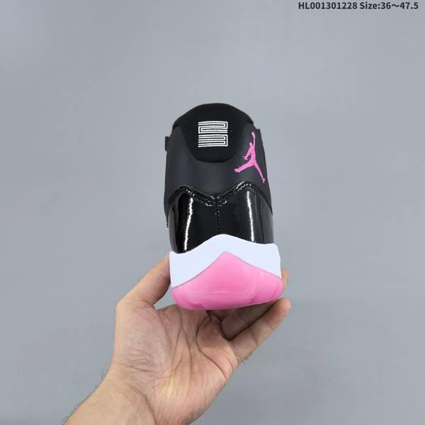 Jordan Air Jordan 11 Retro Black/Pink/White EU 36-47.5 basketball