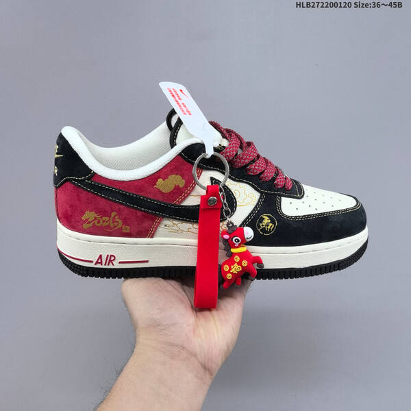 NIKE AIR FORCE 1 07 LV8 QW528 lifestyle
