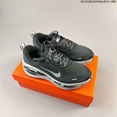 Nike VOMERO PLUS Run Nike VOMERO 18 IM6011 060 35 5 Lifestyle - Women's (BS-62785)