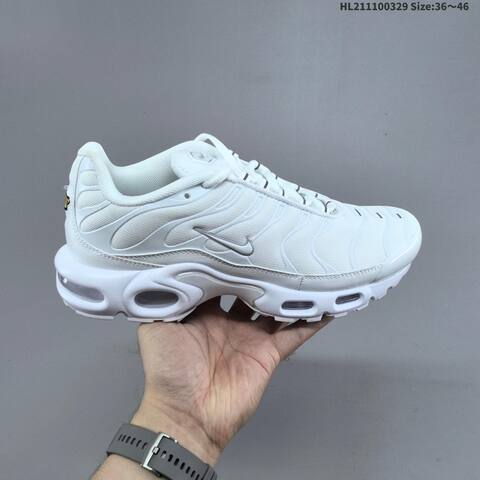 Nike Air Max Plus TN Black White EU 36-46 Running Shoe - Unisex (BS-61053)
