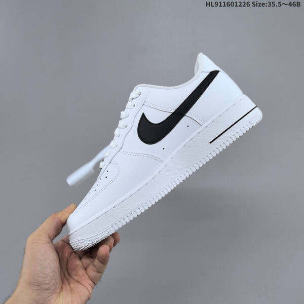 Nike AIR FORCE 1 07 lifestyle