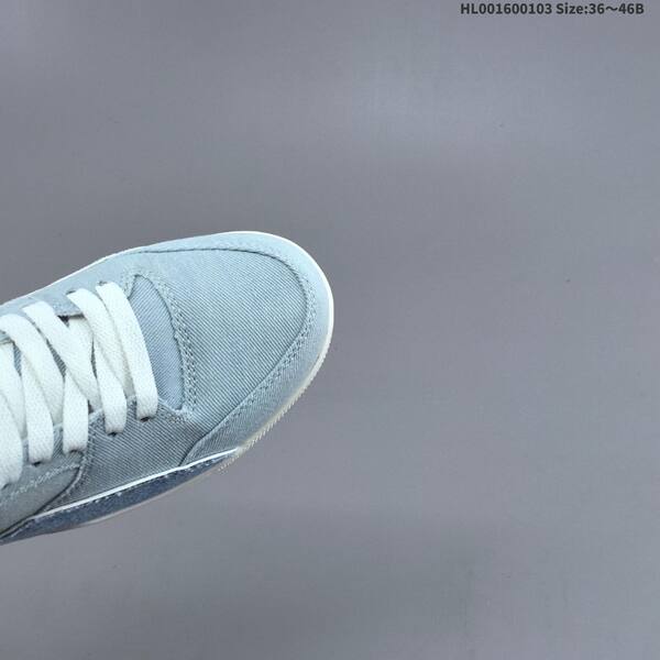 Jordan Air Jordan 4 Retro light blue white 36 46B lifestyle