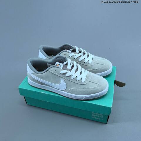 Nike SB FC Classic Black White Gum Light Gray White Gum EU 39-45 Skate Shoe - Unisex (BS-61149)