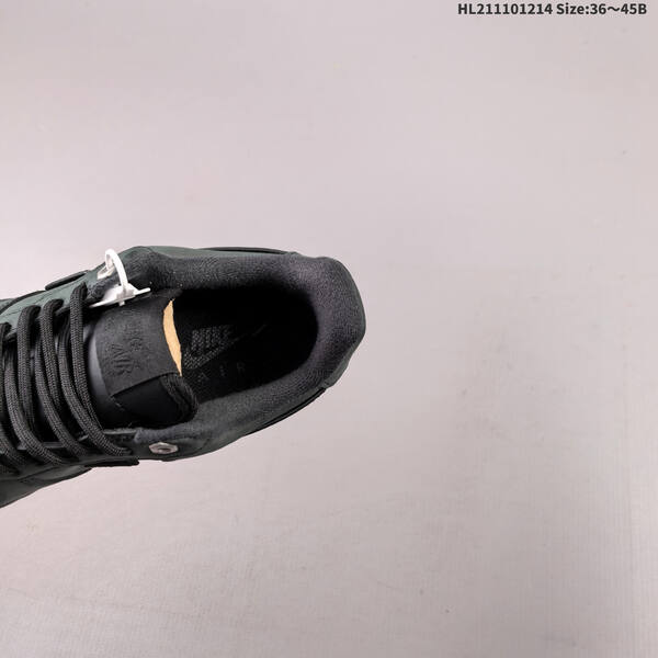 Nike Air Force 1 07 lifestyle