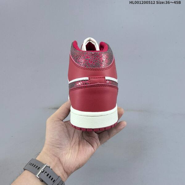 Jordan Air Jordan 1 Mid Red/White Cracked Leather EU 36-45 basketball