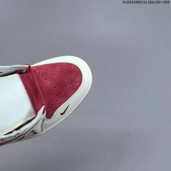 Nike Air Jordan 1 Low x Travis Scott white red EU 36-45 lifestyle