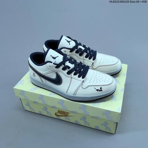 Jordan Air Jordan 1 Low Sail Red Obsidian White EU 36-45 Sneaker - Unisex (BS-61652)