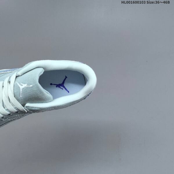 Jordan Air Jordan 4 Retro light blue white 36 46B lifestyle
