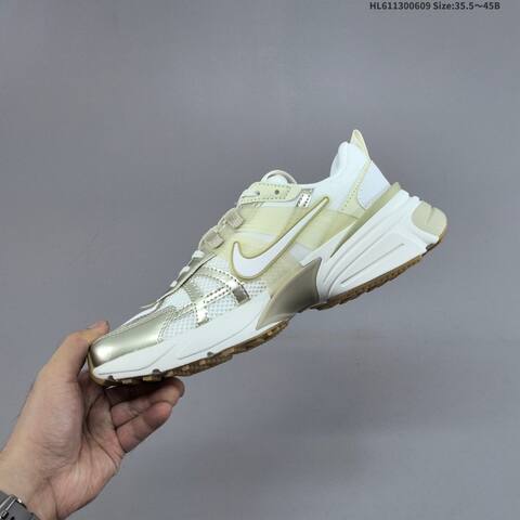 Nike V2K Run White Light Gold Beige EU 35 5-45 Running Shoe - Unisex (BS-59934)