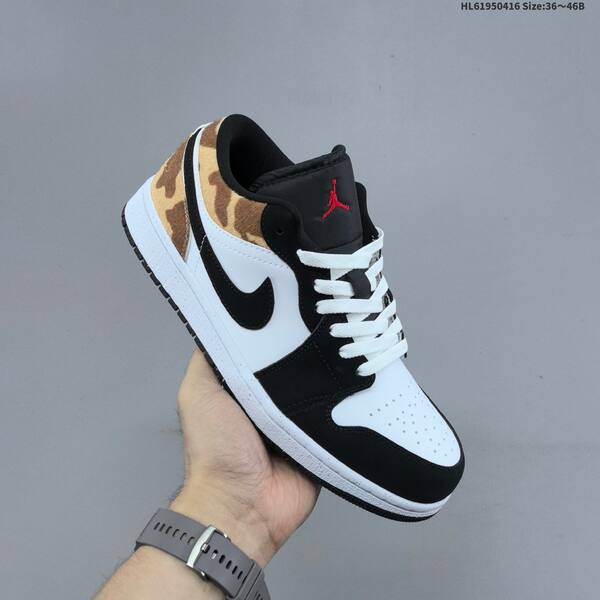 Jordan Air Jordan 1 Low black/white/tan pony hair and navy/white/light blue EU 36-46 basketball