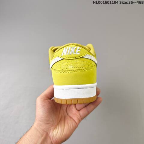 Nike SB Dunk Low Pro ISO Orange Label Saturn Gold Lifestyle (BS-63891)
