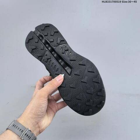 On Running Cloudhorizon 2 Mid WP Triple Black EU 36-45 Trail Shoe Trail Running Sneakers - Unisex (BS-69542)