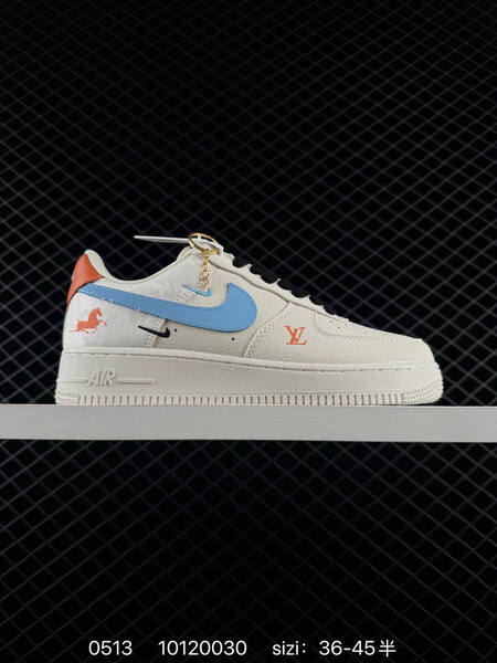 NIKE AIR FORCE 1 07 LV8 FV3694-114 Si lifestyle