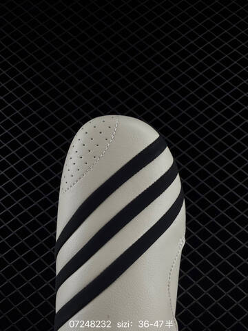 Other Adidas Pharrell Williams VIRGINIA VARIO FLAT EARTHER Kl7668 LD 8232 S Lifestyle (BS-74806)