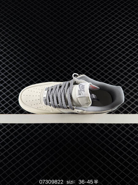 Nike Air Force 1 07 Low off white grey EU 36-45 lifestyle