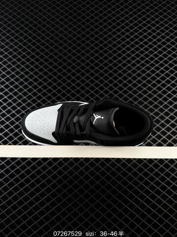 Jordan Air Jordan 1 Low 553558-128 35 5 36 36 5 37 38 5 39 40 40 5 41 42 42 5 43 44 Lifestyle - Unisex (BS-78923)