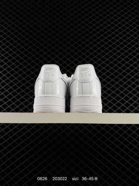 Nike Air Force 1 07 triple white EU 36-45 sneaker