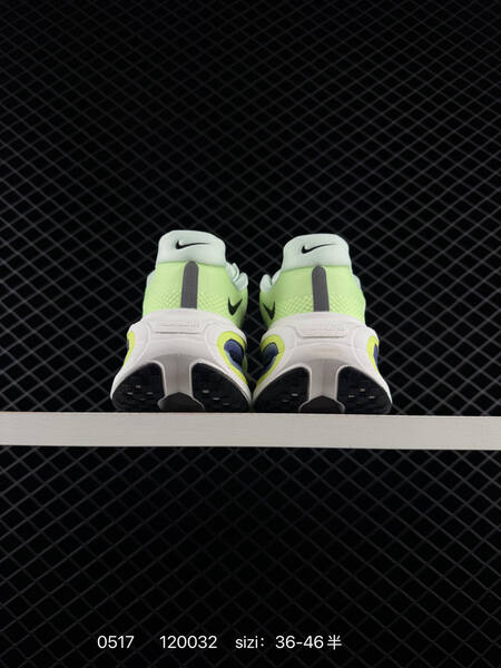 Nike VOMERO PREMIUM ReactX Air Zoom lifestyle
