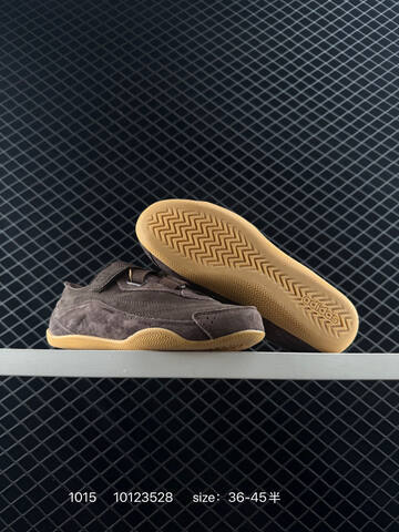 Other Adidas FOS URBAN REVERIE Lifestyle (BS-77609)