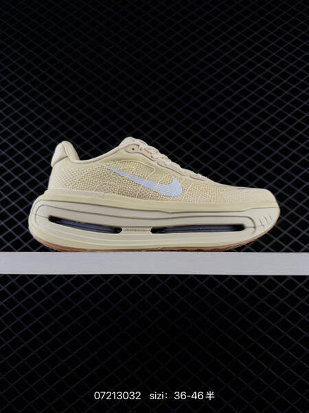 Nike Vomero 18 Gtx ReactX Air Zoom beige light blue gum EU 36-46 running
