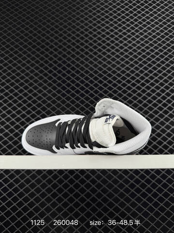 Jordan Air Jordan 1 Retro High OG White Black Blue EU 36-48 5 Basketball Shoe - Unisex (BS-80198)