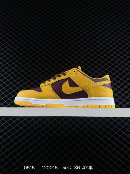 Nike SB Dunk Low DD1391-103 120016 lifestyle
