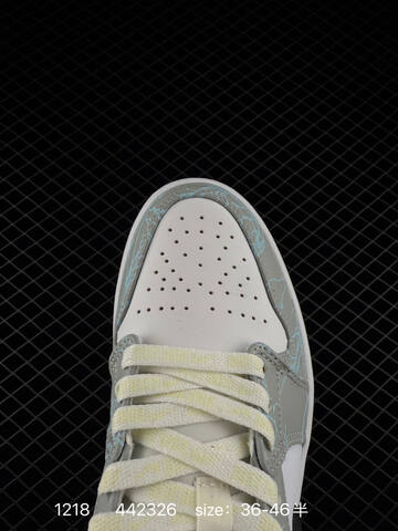 Jordan Air Jordan 1 Low White Grey Light Blue Black Cream EU 36-46 Sneaker - Unisex (BS-80032)