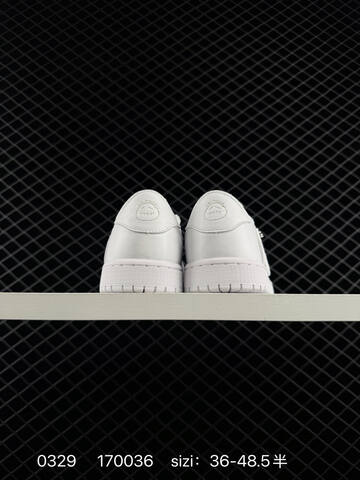 Jordan Travis Scott x Air Jordan 1 Low Triple White EU 36-48 5 Sneaker - Unisex (BS-79584)