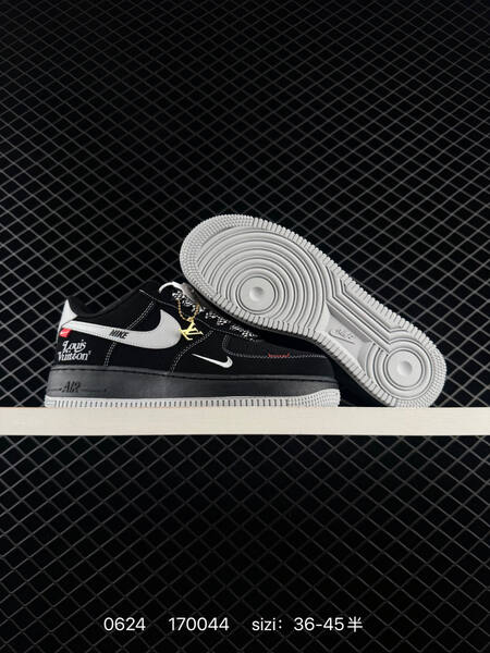 Nike Air Force 1 07 Low black white red EU 36-45 sneaker
