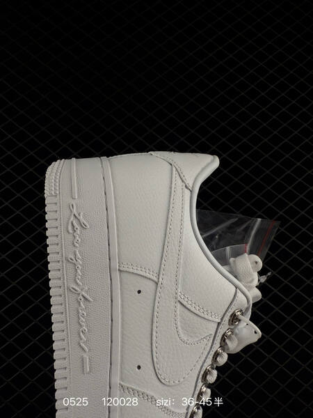 Nike Air Force 1 07 white silver EU 36-45 lifestyle