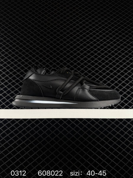 Nike VaporWaffle sacai Summit White Black and Sail with multicolor accents EU 40-45 lifestyle