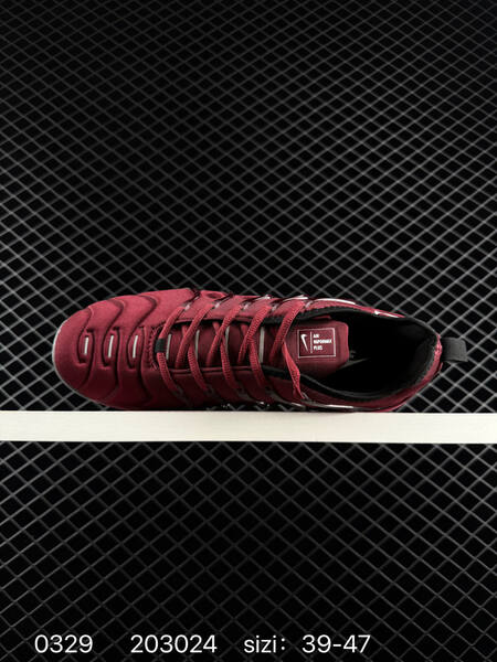 Nike Air Vapormax Plus black purple red 39-47 running