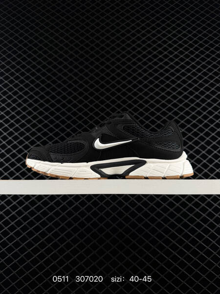 Nike V5 RNR white black silver EU 40-45 running