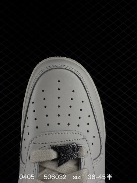 NIKE AIR FORCE 1 07 IQ1119-011 Size 36 3 lifestyle