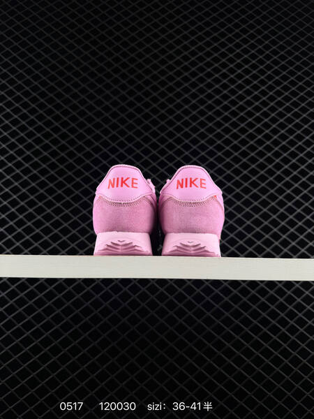 Nike Cortez IR1332 light pink red EU 36-41 lifestyle
