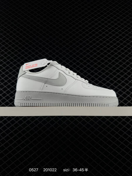 URY55985047 Nike Air Force 1 07 Low GX lifestyle