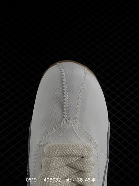 Other NIKE Air Daybreak 1979 40 II0407 36 36 5 37 5 38 38 5 39 40 40 5 4 lifestyle