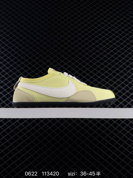 Nike Air Daybreak 1979 cream white black gum EU 36-45 sneaker