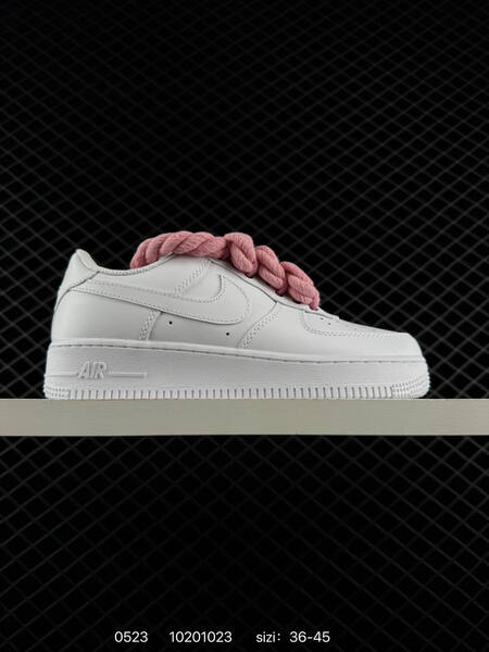 Nike AIR FORCE 1 07 lifestyle