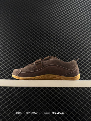 Other Adidas FOS URBAN REVERIE Lifestyle (BS-77609)