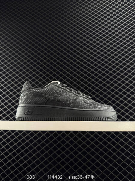 Nike Air Force 1 07 Low Black snakeskin EU 36-47 lifestyle