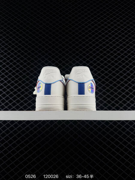 Nike AIR FORCE 1 07 lifestyle