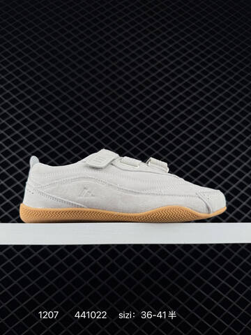 Other AdidasURBAN REVERIE 80 CHAMPION Lifestyle (BS-77073)