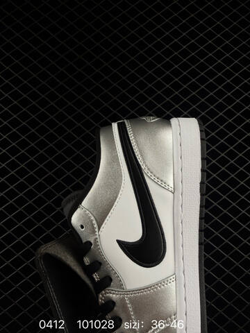 Jordan Air Jordan 1 Low White Metallic Silver Black EU 36-46 Sneaker - Unisex (BS-79502)